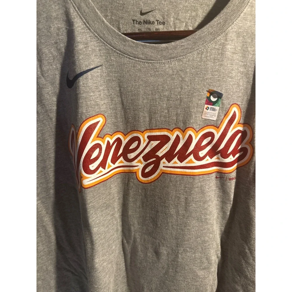 Nike Mens Ronald Acuña Jr Venezuela World Baseball Classic Gray T-Shirt XXL NWT